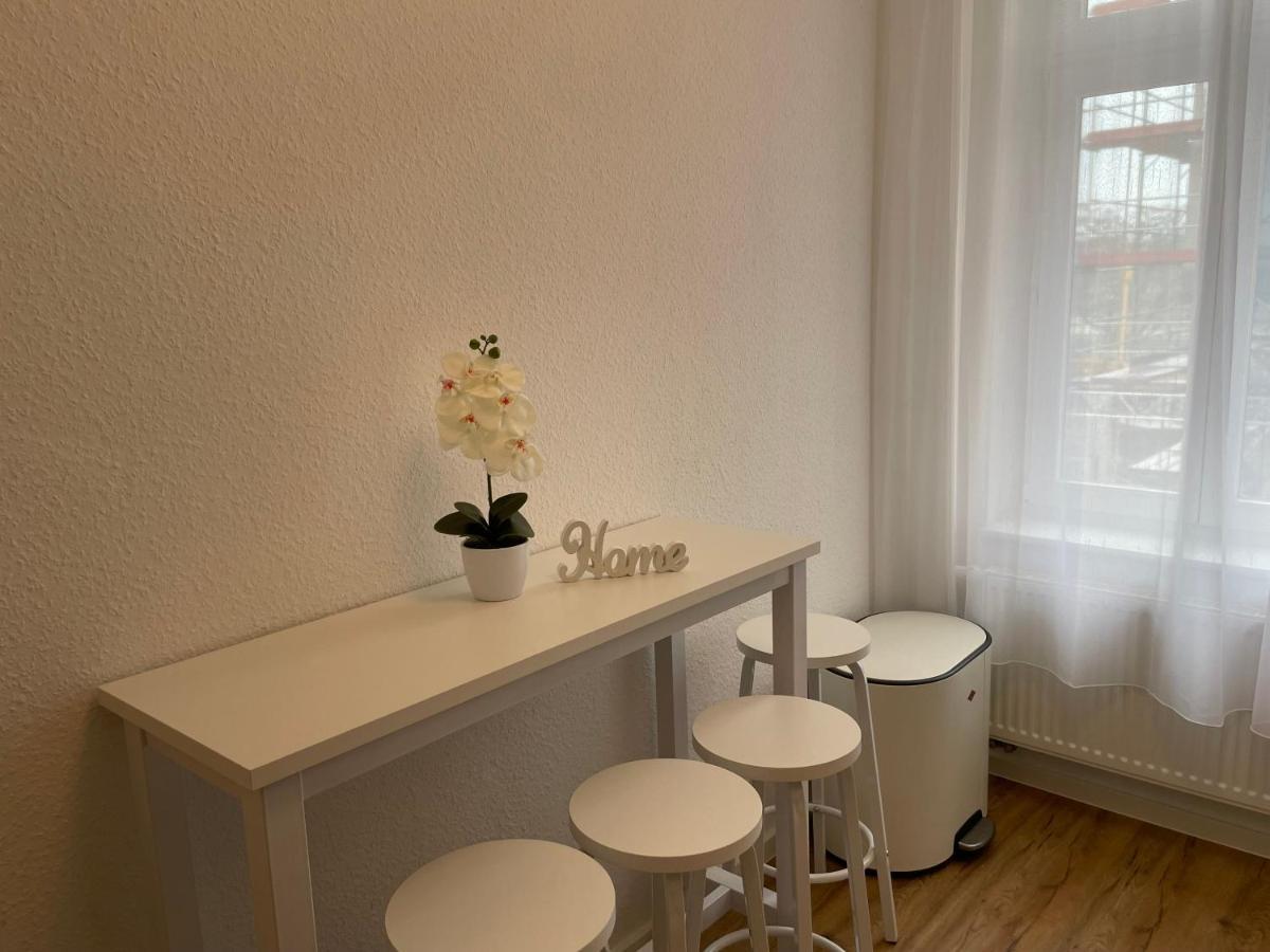 Lucky Stays Ls07 - Vollausstattung - Zentrum - Aufzug - Grosse Kueche - 2 Zimmer - Smart-Tv Magdeburg Ngoại thất bức ảnh